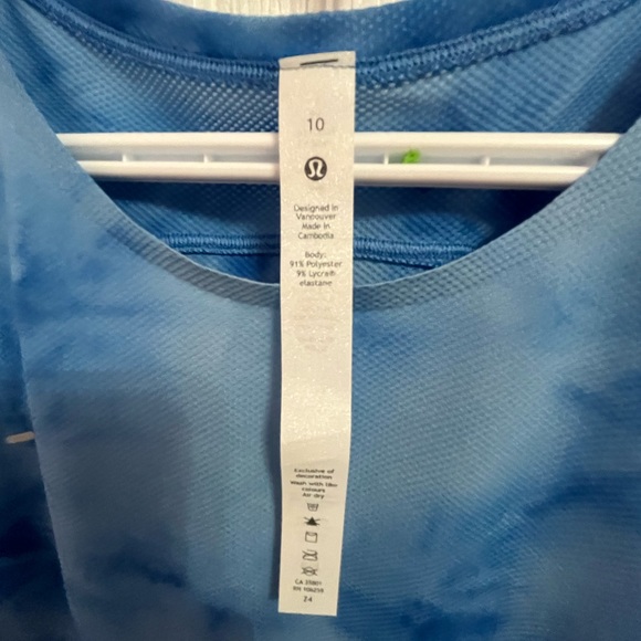 Lululemon Running shirt